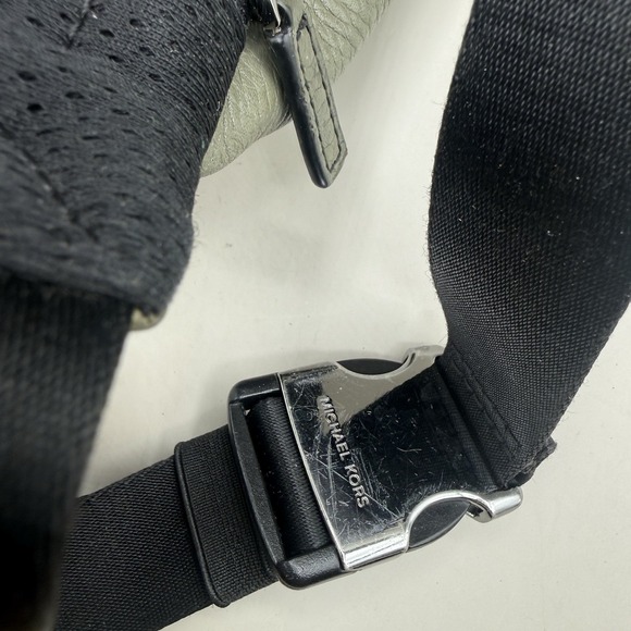 Michael Kors Belt Bag Leather Fanny Pack With Adjustable Strap Olive Green AOP - Picture 6 of 6